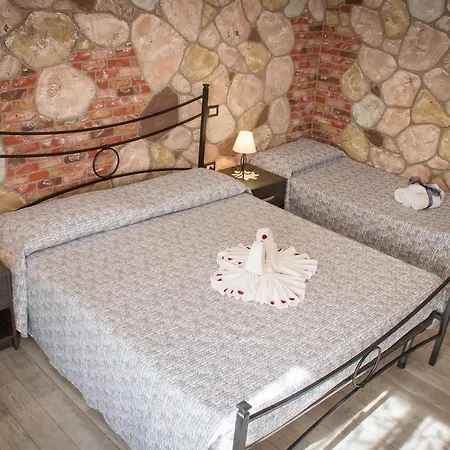 Couette-café Rocca Pinta 3*