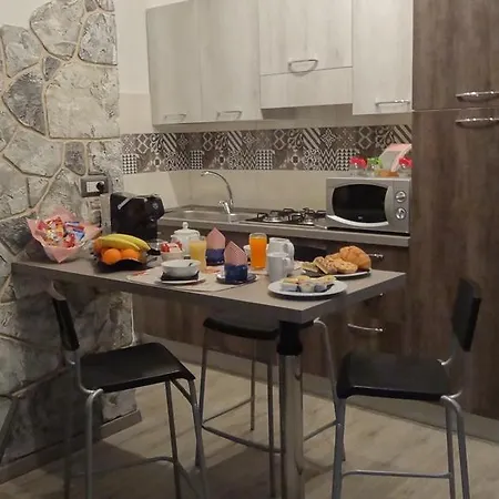 Rocca Pinta בית הארחה 3*