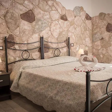 Rocca Pinta Bed & Breakfast
